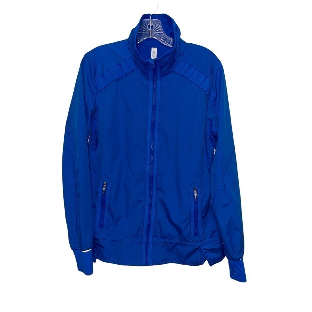 Lululemon Woman Jacket Size 8